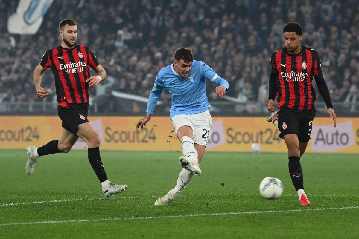 AC Milan Kehilangan Momentum! Kekalahan dari Lazio Bikin Mimpi Scudetto Mulai Memudar