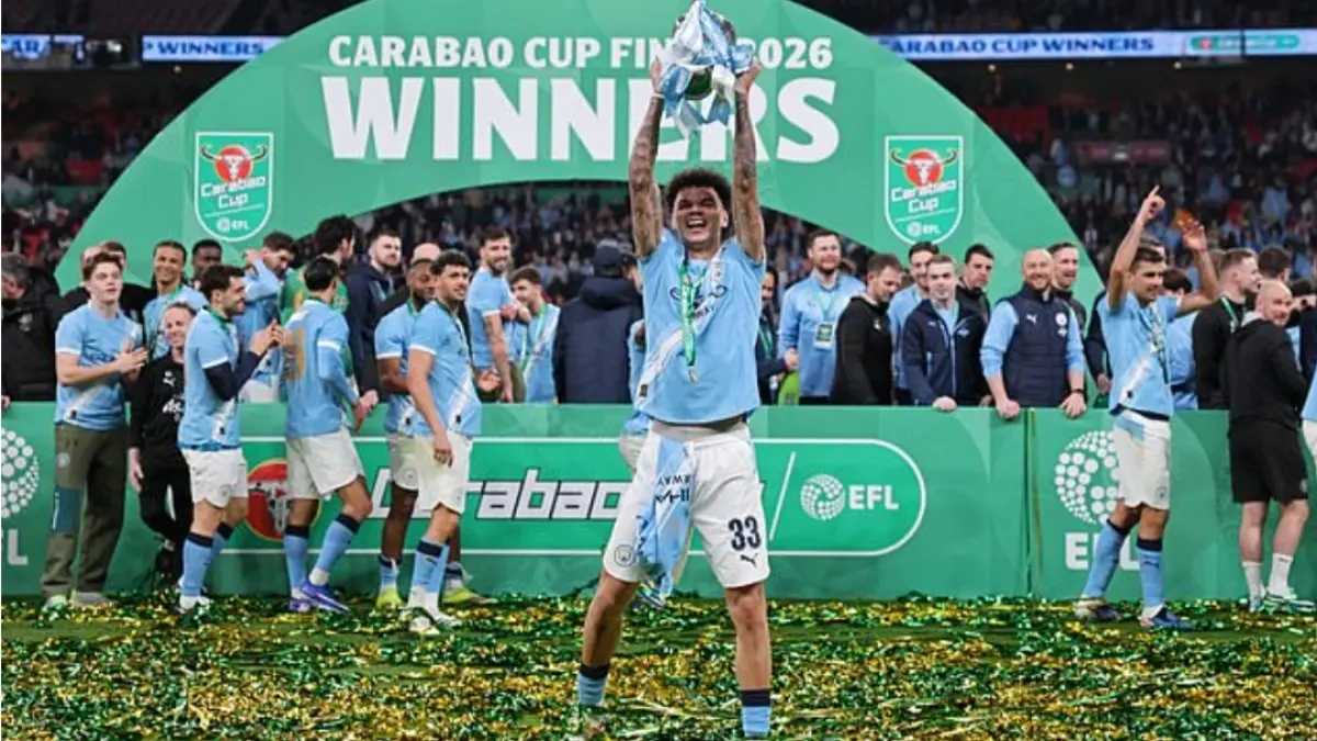 Nico O’Reilly Menggila! Manchester City Bungkam Arsenal dan Angkat Trofi Carabao Cup 2026