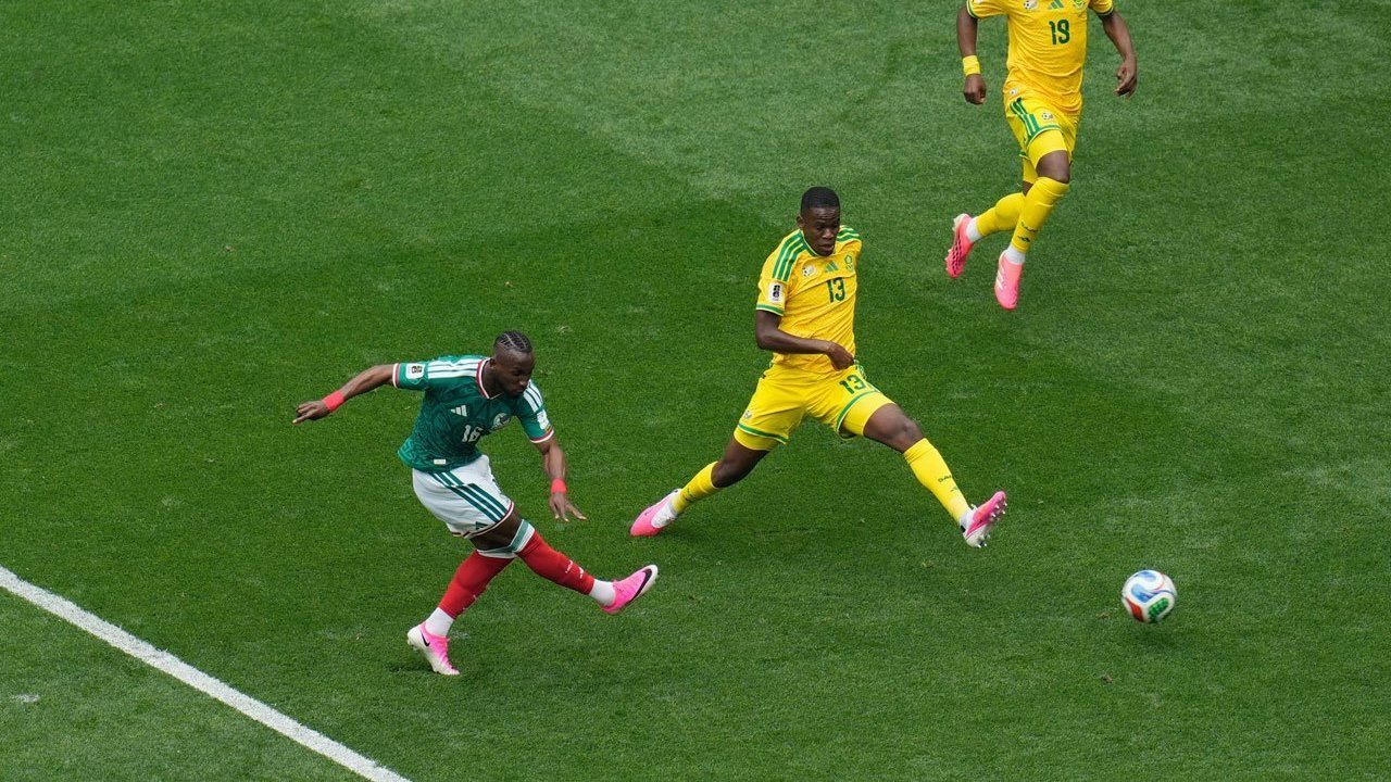 FIESTA SEPAK BOLA TERBESAR SEJAGAT DIMULAI: Meksiko Jinakkan Afrika Selatan di Laga Pembuka Penuh Drama Piala Dunia 2026